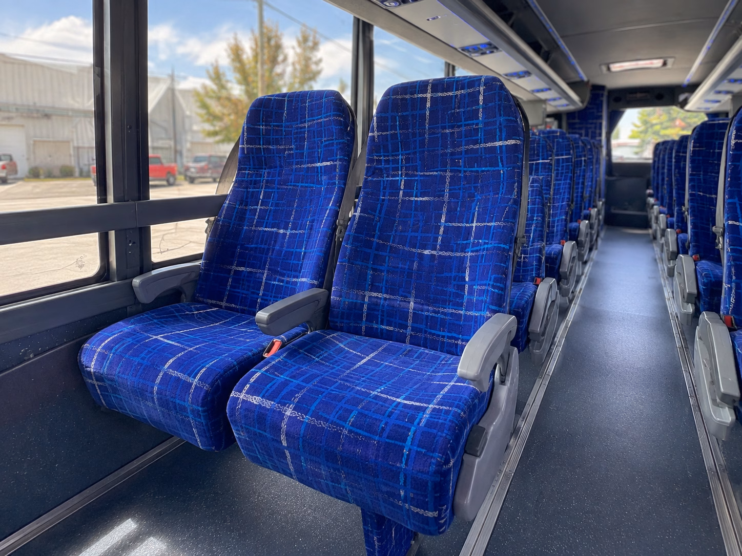 charter buses to live oak bank pavilion with no parking headaches