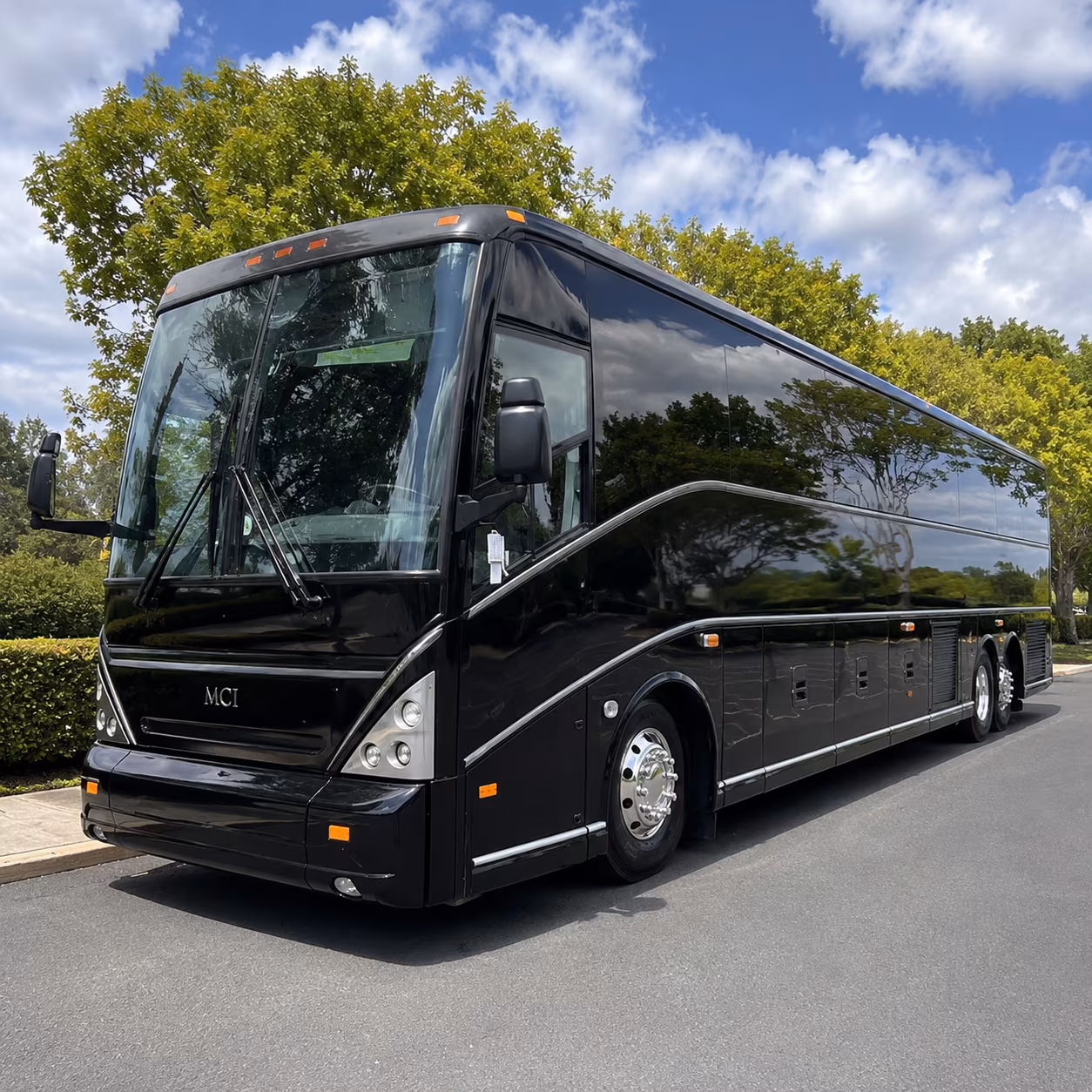 concert and festival buses to live oak bank pavilion and greenfield lake