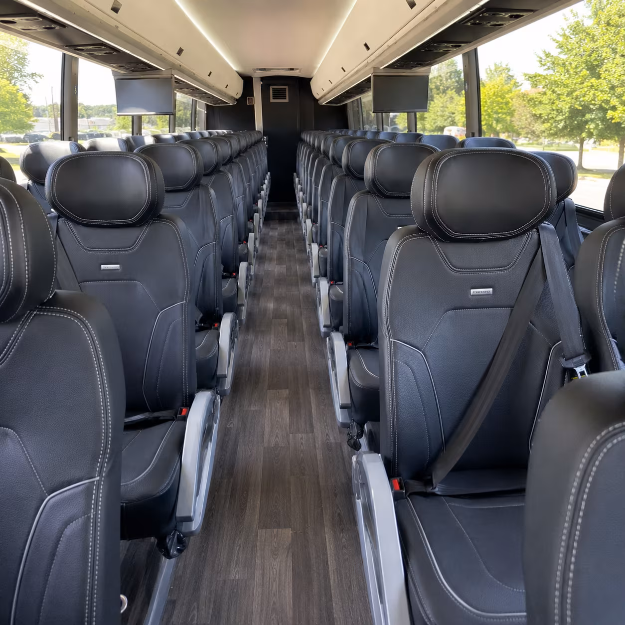 how the distance and duration of your trip affect charter bus rates in wilmington