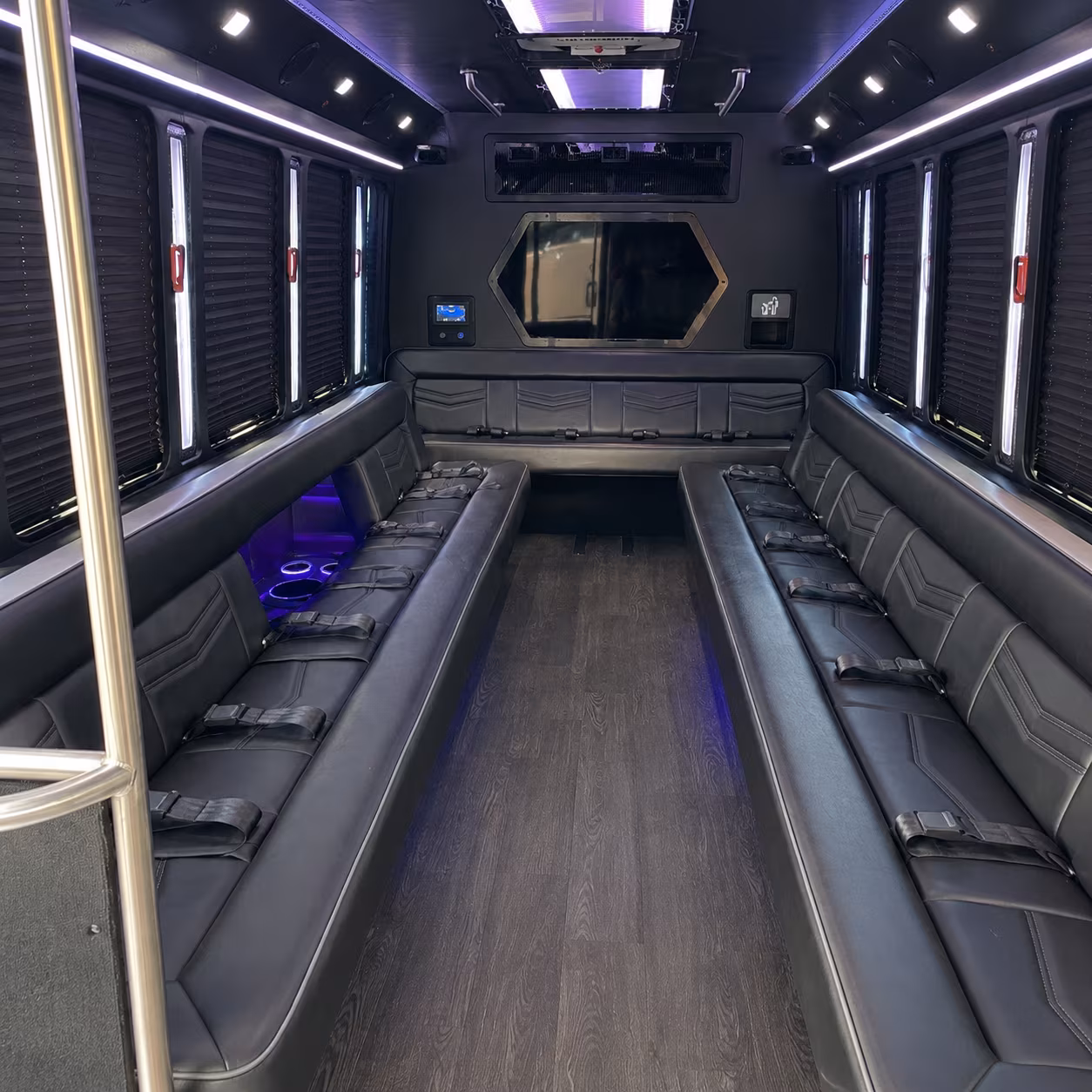 wilmington 18 passenger party bus interior