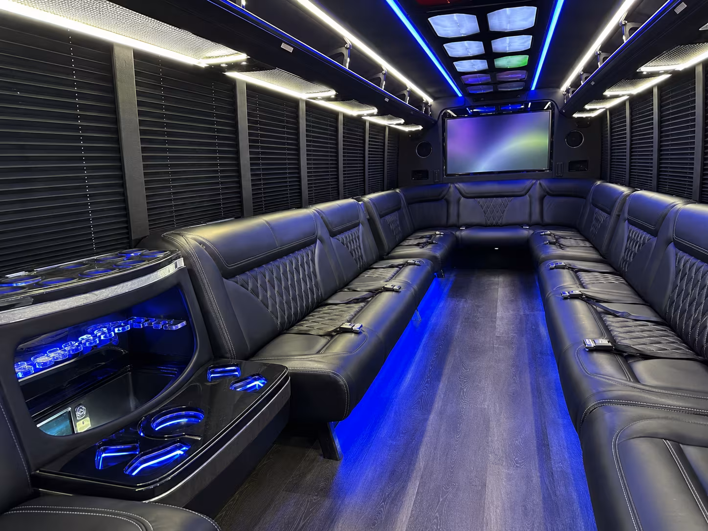 wilmington 20 passenger party bus inside