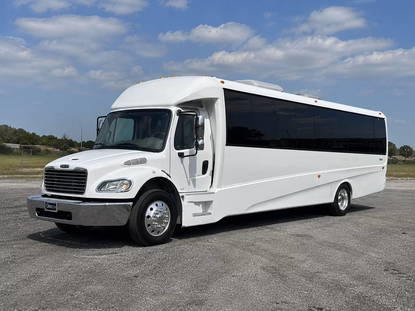 wilmington 50 passenger party bus