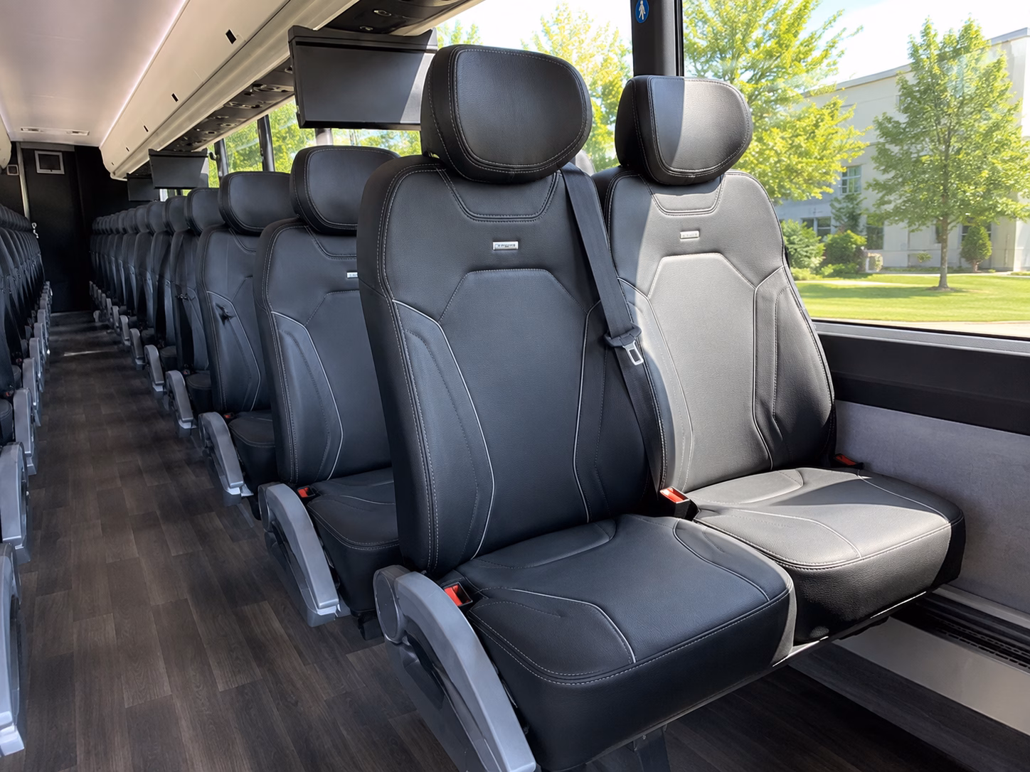 wilmington airport transportation onboard seating