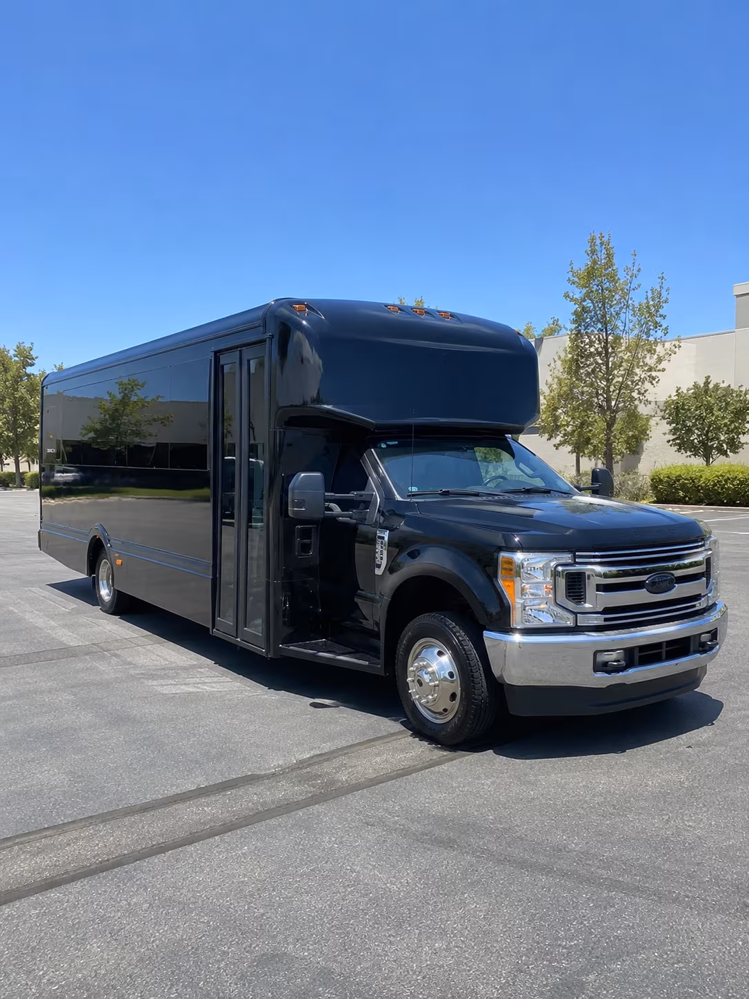 wilmington new years eve party bus rental