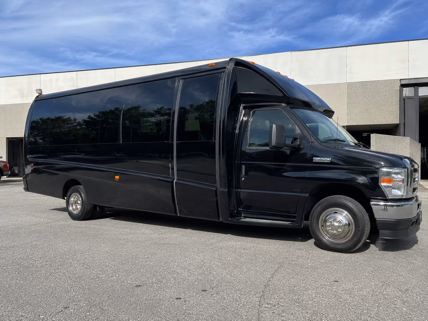 Wilmington Wine Tour & Brewery Transportation